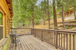 Cabin ~ 1 Mi to Lake Gregory & Hiking!