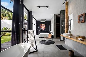 Loft Volcano by Alfred in Bali - Stylish 2 BR Loft w Pool Garden Ricef