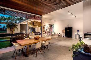 Loft Volcano by Alfred in Bali - Stylish 2 BR Loft w Pool Garden Ricef