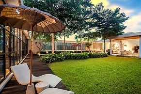 Loft Volcano by Alfred in Bali - Stylish 2 BR Loft w Pool Garden Ricef