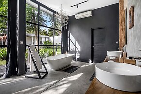 Loft Volcano by Alfred in Bali - Stylish 2 BR Loft w Pool Garden Ricef