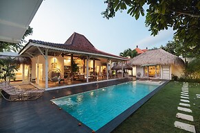 Villa M by Alfred in Bali - Stunning Family Villa With Pool at Seminya