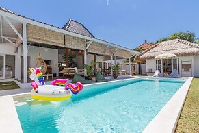 Villa M by Alfred in Bali - Stunning Family Villa With Pool at Seminya