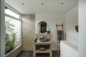 Villa M by Alfred in Bali - Stunning Family Villa With Pool at Seminya