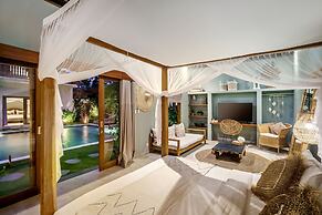 Villa Nabi by Alfred in Bali - New Family 5BR Villa Next to Seminyak B