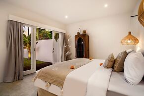 Villa Cyma by Alfred in Bali - New Peaceful 5 BR Villa in the Heart of