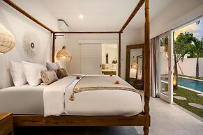 Villa Cyma by Alfred in Bali - New Peaceful 5 BR Villa in the Heart of