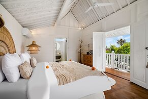 Villa Cyma by Alfred in Bali - New Peaceful 5 BR Villa in the Heart of