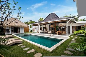 Villa Folie by Alfred in Bali - New 5bdr Dream Villa in the Heart of S