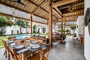 Villa Nakal by Alfred in Bali - Tropical Bliss 4BD Villa w Private Poo