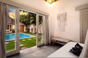 Villa Nakal by Alfred in Bali - Tropical Bliss 4BD Villa w Private Poo