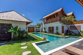 Villa Namu by Alfred in Bali - Family 5 BD Dream in Seminyak Oberoi Be
