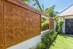 Villa Namu by Alfred in Bali - Family 5 BD Dream in Seminyak Oberoi Be