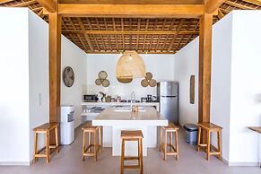 Villa Namu by Alfred in Bali - Family 5 BD Dream in Seminyak Oberoi Be