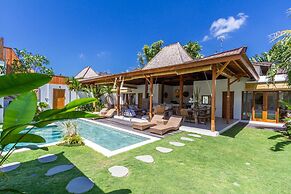 Villa Namu by Alfred in Bali - Family 5 BD Dream in Seminyak Oberoi Be