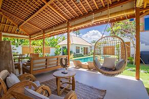 Villa Namu by Alfred in Bali - Family 5 BD Dream in Seminyak Oberoi Be