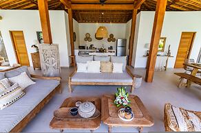 Villa Namu by Alfred in Bali - Family 5 BD Dream in Seminyak Oberoi Be