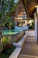 Villa Chempaka by Alfred in Bali - New Luxe Tropical 4BR Dream Villa i