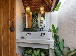Villa Chempaka by Alfred in Bali - New Luxe Tropical 4BR Dream Villa i