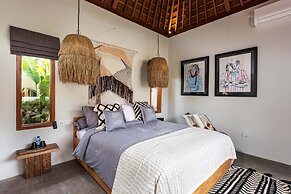 Villa Chempaka by Alfred in Bali - New Luxe Tropical 4BR Dream Villa i