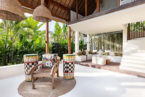 Villa Chempaka by Alfred in Bali - New Luxe Tropical 4BR Dream Villa i