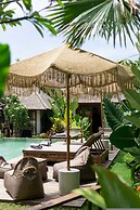 Villa Chempaka by Alfred in Bali - New Luxe Tropical 4BR Dream Villa i