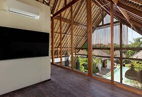 Villa Chempaka by Alfred in Bali - New Luxe Tropical 4BR Dream Villa i
