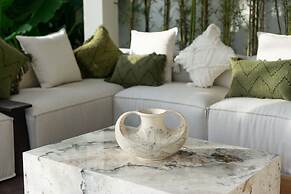 Villa Chempaka by Alfred in Bali - New Luxe Tropical 4BR Dream Villa i