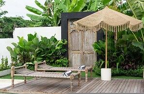 Villa Chempaka by Alfred in Bali - New Luxe Tropical 4BR Dream Villa i