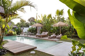 Villa Chempaka by Alfred in Bali - New Luxe Tropical 4BR Dream Villa i
