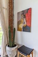 Villa Maje by Alfred in Bali - Tropical 3BD Villa w Pool Near Batu Bel