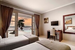 Villa Eden Roc by Alfred in Bali - Luxury Beachfront 3BR Villa With In