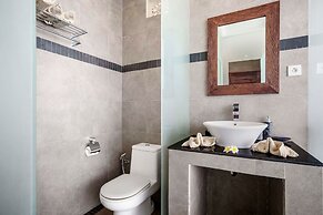 Villa Eden Roc by Alfred in Bali - Luxury Beachfront 3BR Villa With In