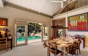 Villa Eden Roc by Alfred in Bali - Luxury Beachfront 3BR Villa With In