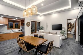 Villa Grateful by Alfred in Bali - Stunning 2BR Dream Villa With Ricef