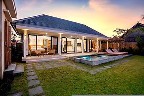 Villa Grateful by Alfred in Bali - Stunning 2BR Dream Villa With Ricef