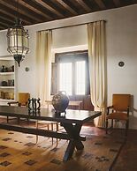 Alhambra Townhouse in Granada