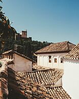 Alhambra Townhouse in Granada