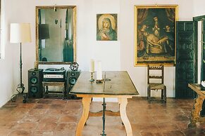 Alhambra Townhouse in Granada