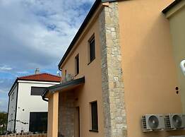 Holiday Homes Basilica