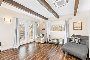 Unique 4br Into The Woods Fire Pit 4 Bedroom Home