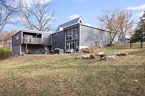 Unique 4br Into The Woods Fire Pit 4 Bedroom Home