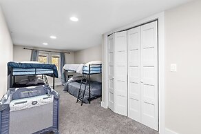 Unique 4br Into The Woods Fire Pit 4 Bedroom Home