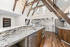 Unique 4br Into The Woods Fire Pit 4 Bedroom Home