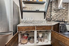 Unique 4br Into The Woods Fire Pit 4 Bedroom Home