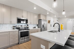 Some Like It Haute 2 Bedroom Condo