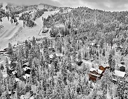 59 - Eagles Peak Lodge 4 Bedroom Home