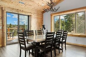 59 - Eagles Peak Lodge 4 Bedroom Home