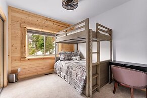 59 - Eagles Peak Lodge 4 Bedroom Home
