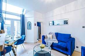 Spacious Bed Rest Stay in Salford City